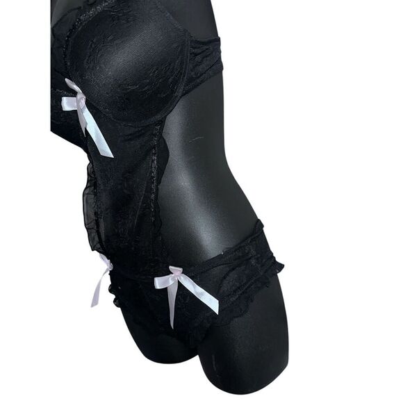Vintage Beautiful Y2K 2000s deadstock black Lacey with with adjustable straps an - Picture 4 of 8